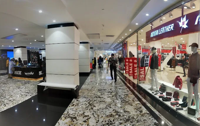 Opal Shopping Mall Tehran