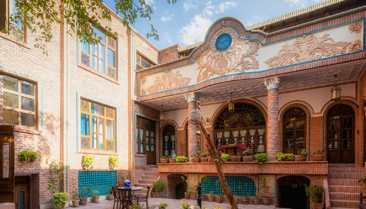 razzaz-hotel-tehran-1000