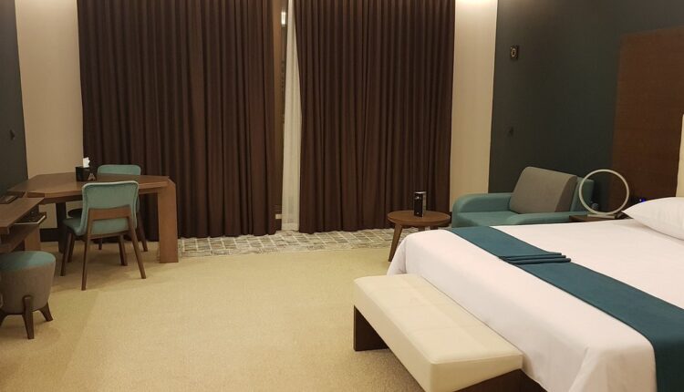 king-room