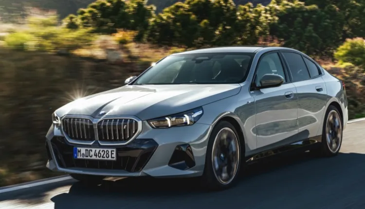 BMW_i5_eDrive40_Sedan-01