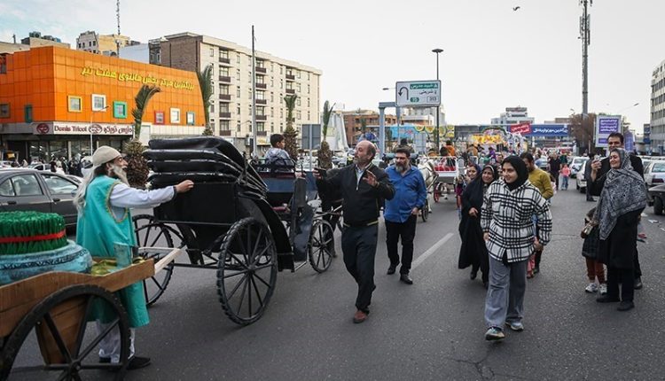 Nowruz in Haft-e-Tir Tehran